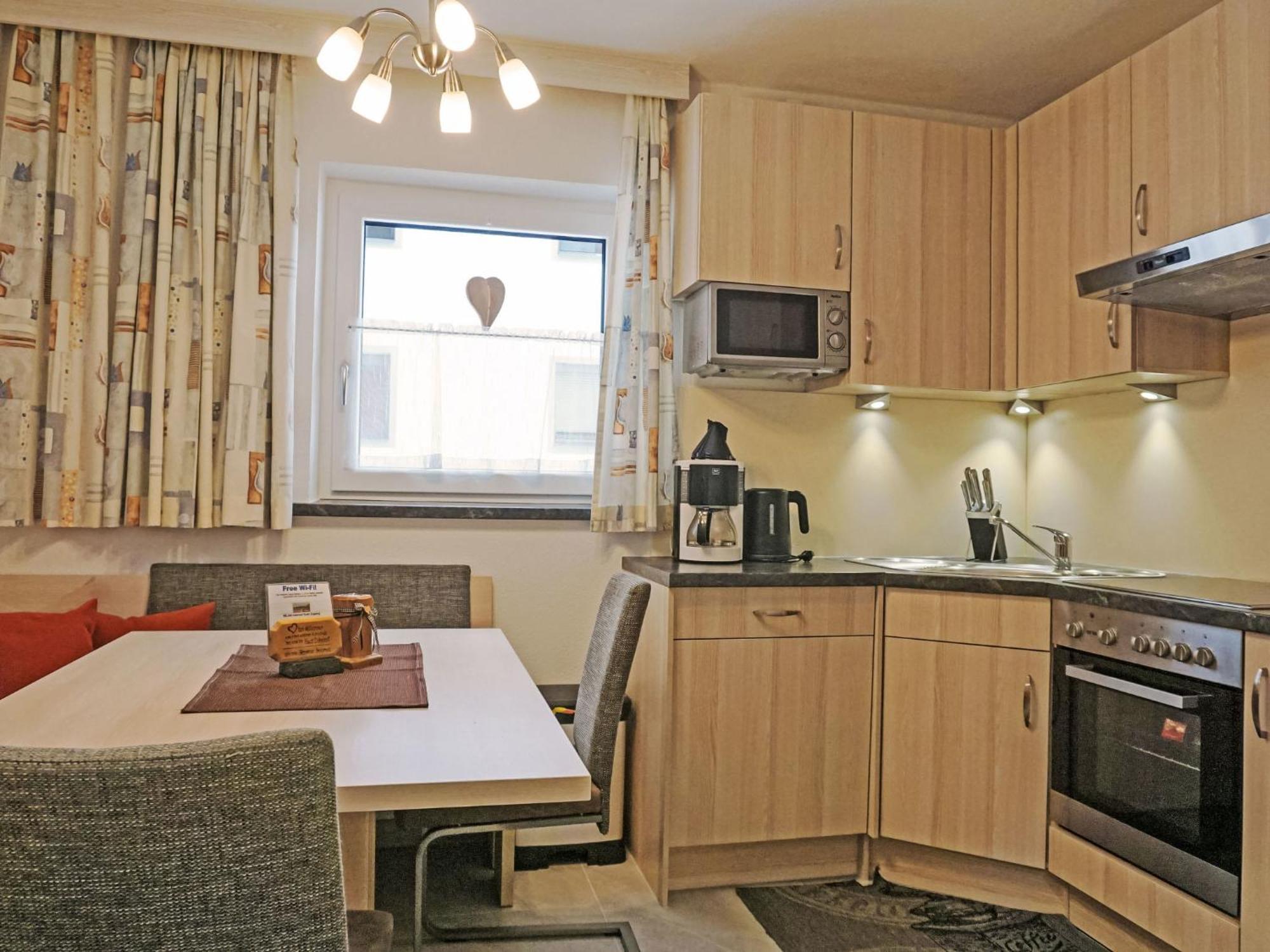 Apartment Daheim - Edelweiss - Pzt382 By Interhome 플랑게로스 외부 사진
